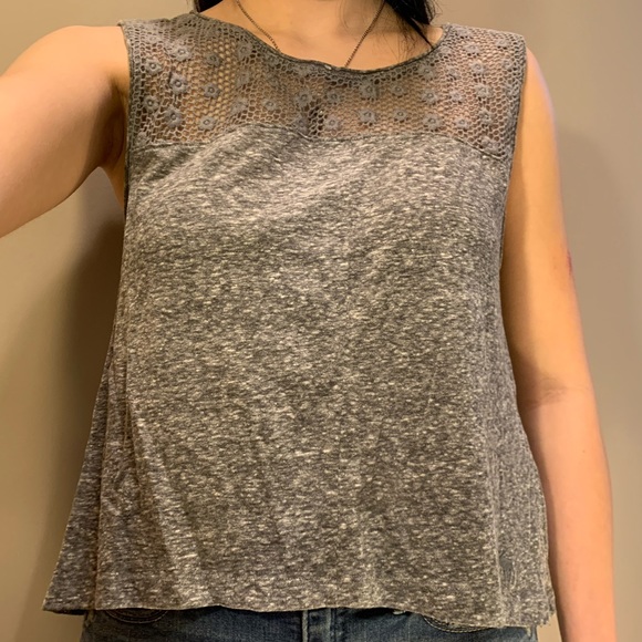 MESH DETAIL MUSCLE TANK - Picture 4 of 6